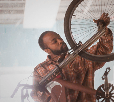 Thomas Peterson Profile Photo